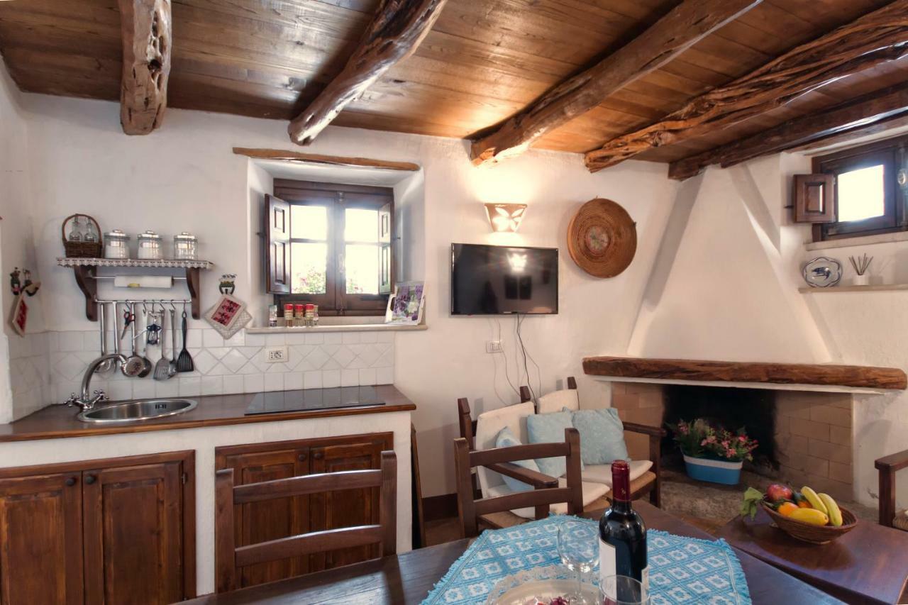 Antiche Case In Pietra Baunei Extérieur photo