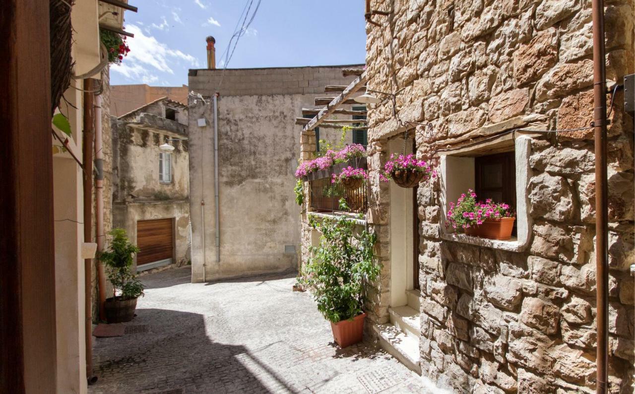 Antiche Case In Pietra Baunei Extérieur photo